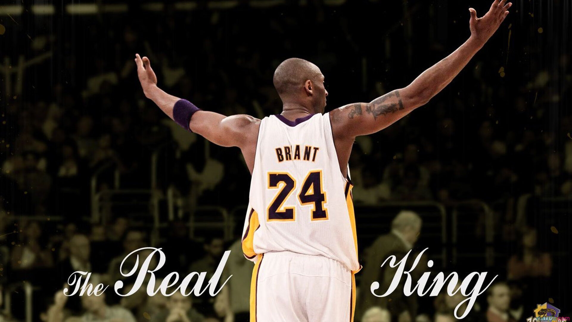 借助横向转移拉扯对方阵型，请找一个横向思维中横向移入或横向移出的案例